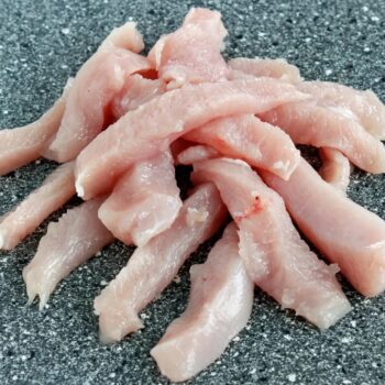 Kyllingestrimler af lårkød rå