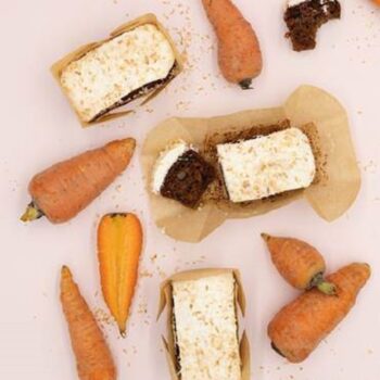 Gulerodskage m/glasur vegansk